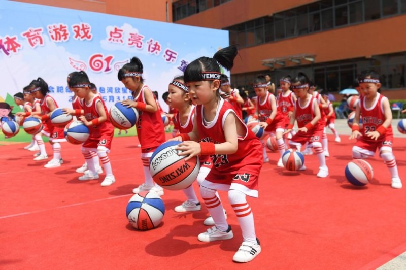 英足盃曼城3：1反勝普利茅夫晉級