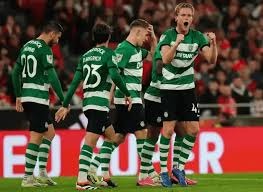 凯恩德甲35球破莱万纪录，仍无冠